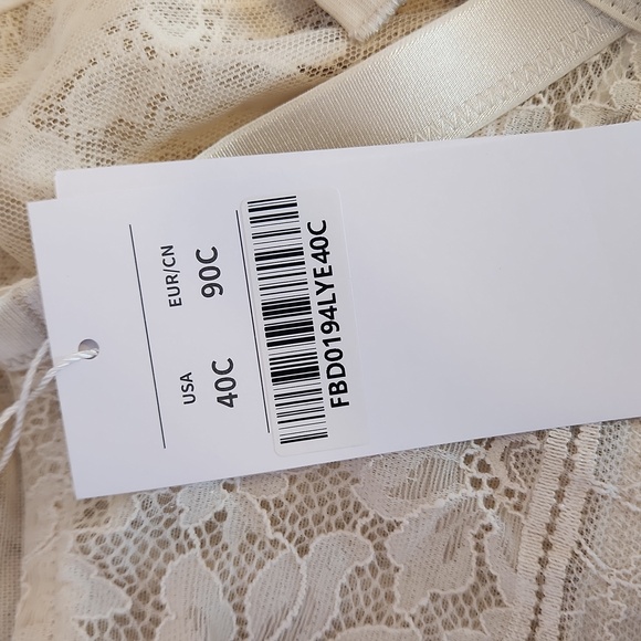 HSIA (2) Lace Underwire Bra - Blue, Ivory, size 40C - Picture 4 of 9